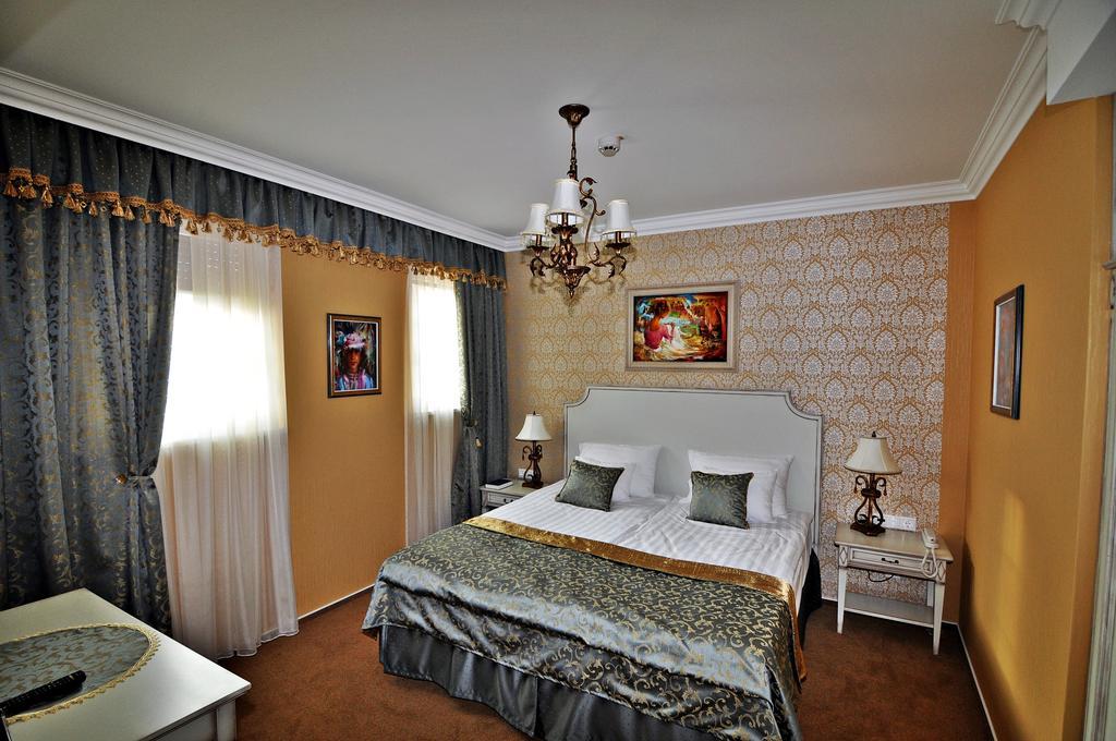 Hotel Villa Classica Pápa Kamer foto