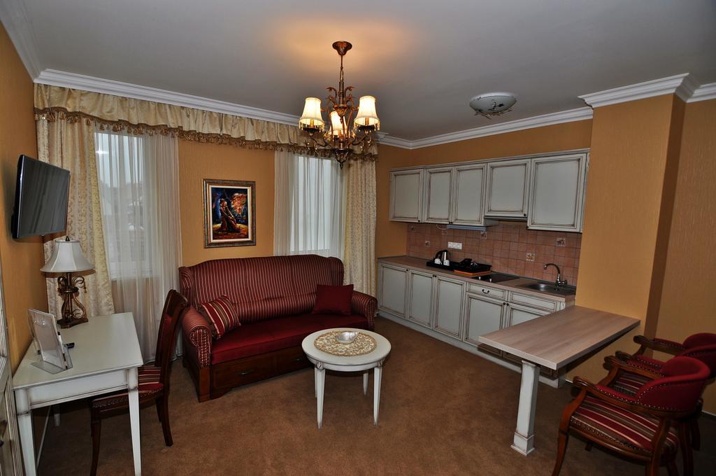 Hotel Villa Classica Pápa Kamer foto